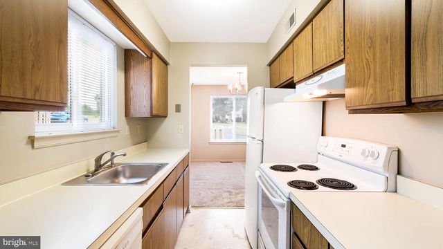 46 CARTLANE, Chalfont, PA 18914