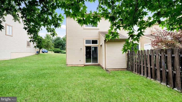 46 CARTLANE, Chalfont, PA 18914