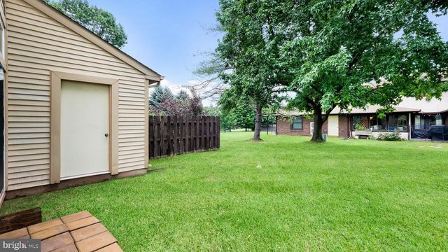46 CARTLANE, Chalfont, PA 18914