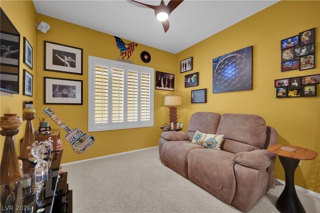 1811 Tiger Creek Avenue, Henderson, NV 89012