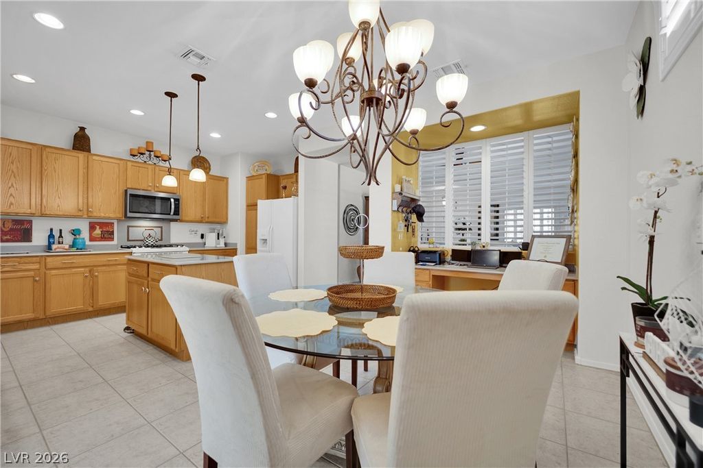 1811 Tiger Creek Avenue, Henderson, NV 89012 — photo 5