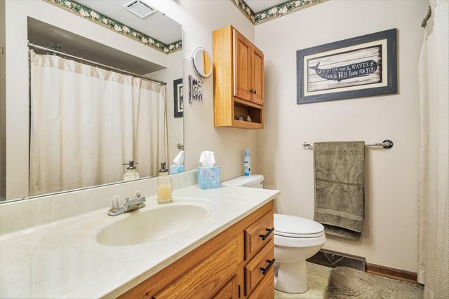 5822 Leisure S Drive Se, City Of Kentwood, MI 49548