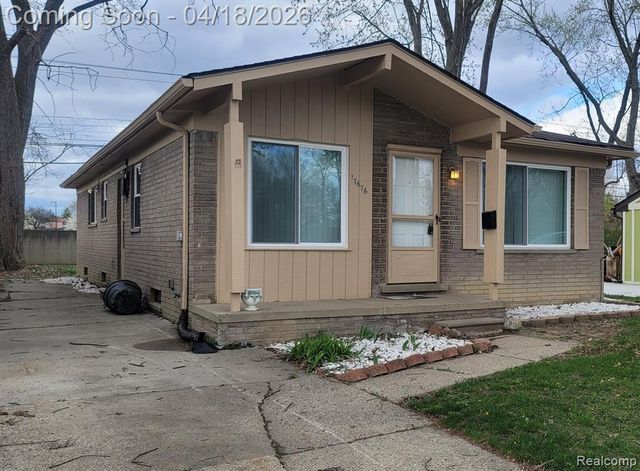 17676 Addison Street, Southfield, MI 48075