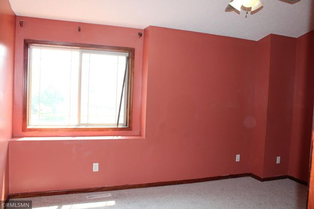 8609 Tessman Circle N, Brooklyn Park, MN 55445