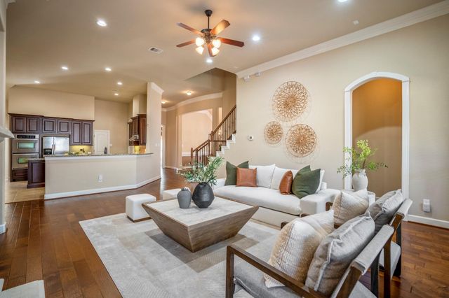 94 S Beech Springs Circle, Spring, TX 77389