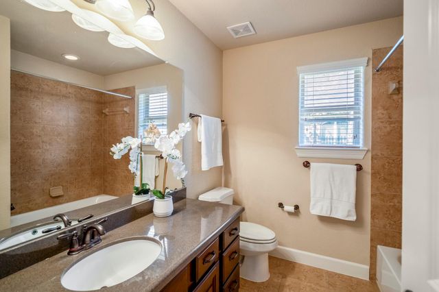 94 S Beech Springs Circle, Spring, TX 77389