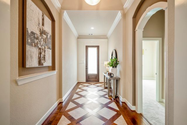 94 S Beech Springs Circle, Spring, TX 77389