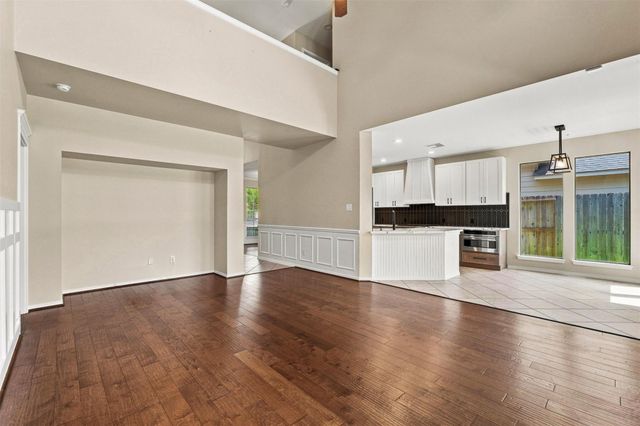 5526 Walnut Glen Lane, Rosenberg, TX 77471