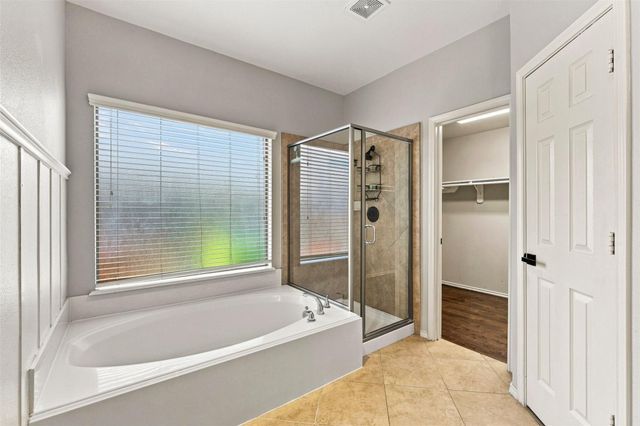 5526 Walnut Glen Lane, Rosenberg, TX 77471