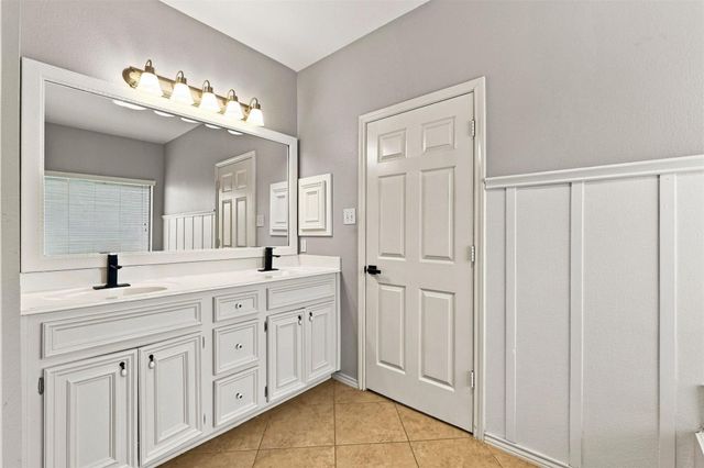 5526 Walnut Glen Lane, Rosenberg, TX 77471