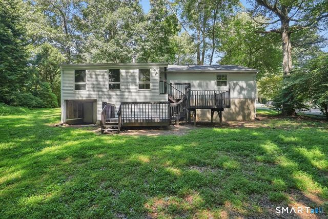 6 East Hayes Road, East Hampton, CT 06424