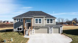 1661 N 156th Street, Basehor, KS 66007