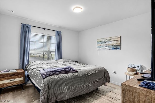 4007 San Clemente CT, North Fort Myers, FL 33917