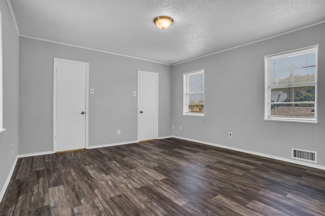 3200 Fm 660, Ferris, TX 75125