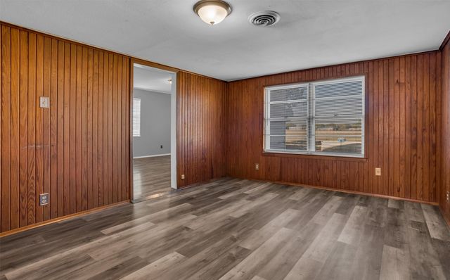 3200 Fm 660, Ferris, TX 75125