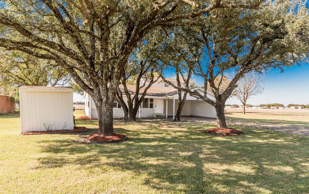 3200 Fm 660, Ferris, TX 75125