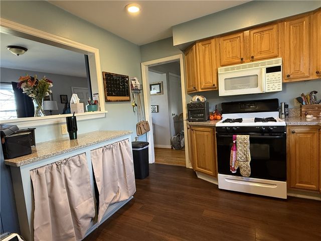 103 Merritt Place, New Hartford, NY 13413