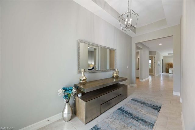 14878 Windward LN, Naples, FL 34114