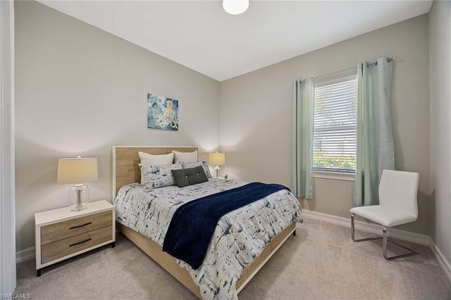 14878 Windward LN, Naples, FL 34114