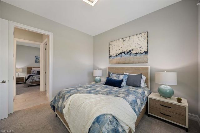 14878 Windward LN, Naples, FL 34114