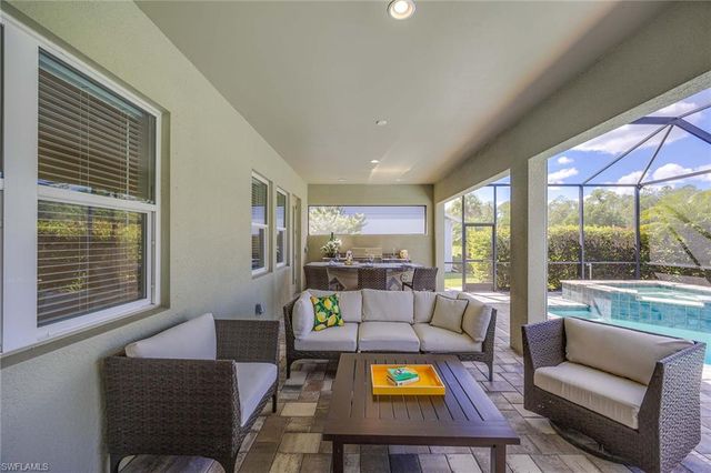 14878 Windward LN, Naples, FL 34114