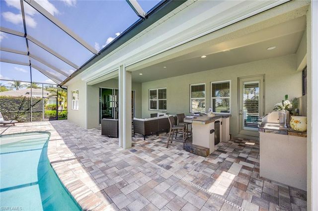 14878 Windward LN, Naples, FL 34114