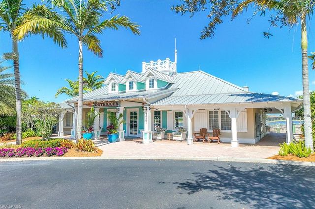 14878 Windward LN, Naples, FL 34114