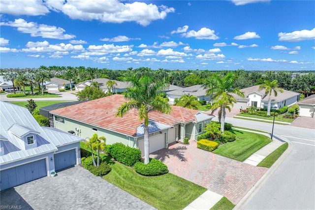 14878 Windward LN, Naples, FL 34114