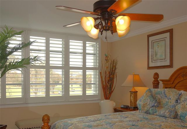 625 Oaks Drive 302, Pompano Beach, FL 33069