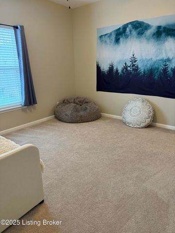 8700 Stony Falls Way, Jeffersontown, KY 40299