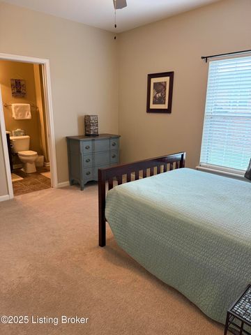 8700 Stony Falls Way, Jeffersontown, KY 40299