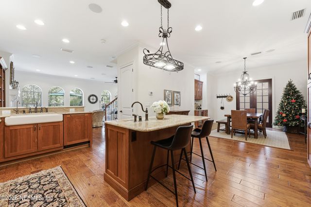 8841 PALLAZZO Terrace, Jacksonville, FL 32217