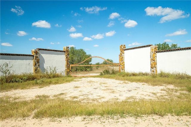 000 Iowa, Mission, TX 78574