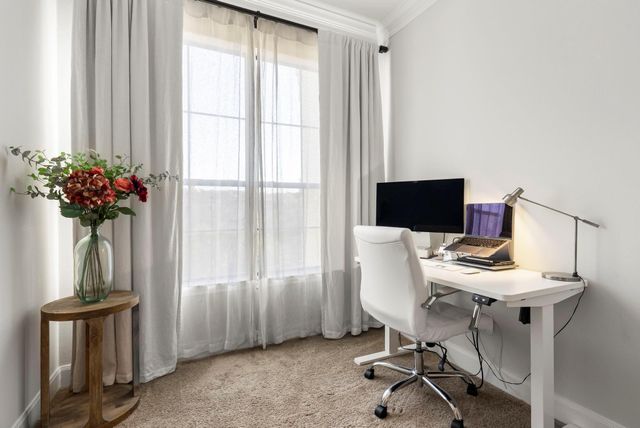 7701 Rialto BLVD 1426, Austin, TX 78735