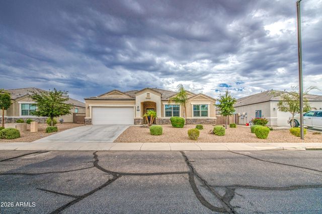 3915 N BROOKLYN Drive, Buckeye, AZ 85396