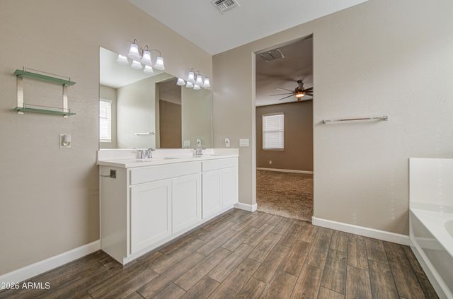 3915 N BROOKLYN Drive, Buckeye, AZ 85396