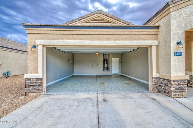 3915 N BROOKLYN Drive, Buckeye, AZ 85396