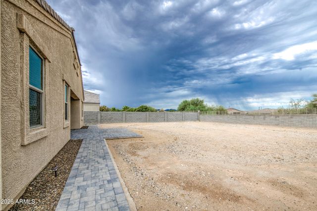 3915 N BROOKLYN Drive, Buckeye, AZ 85396