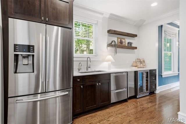 320 S Gore Avenue, St Louis, MO 63119