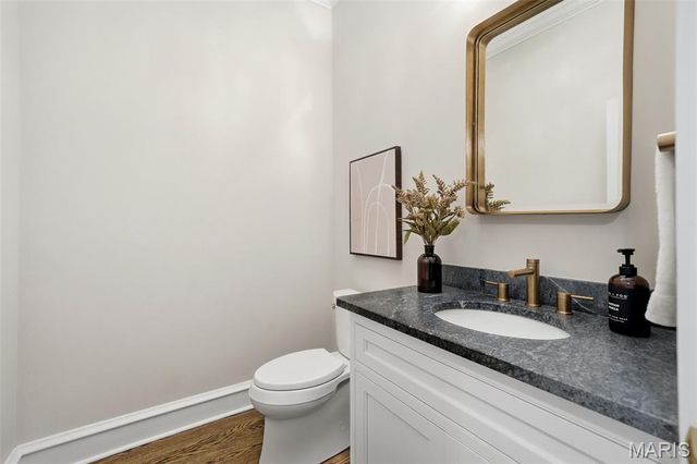 320 S Gore Avenue, St Louis, MO 63119