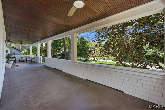 320 S Gore Avenue, St Louis, MO 63119