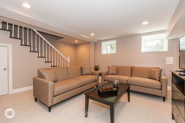 806 S Oakley Boulevard, Chicago, IL 60612