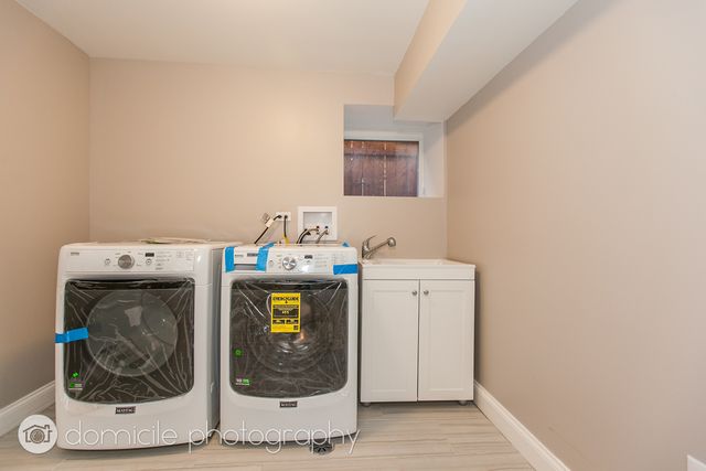 806 S Oakley Boulevard, Chicago, IL 60612