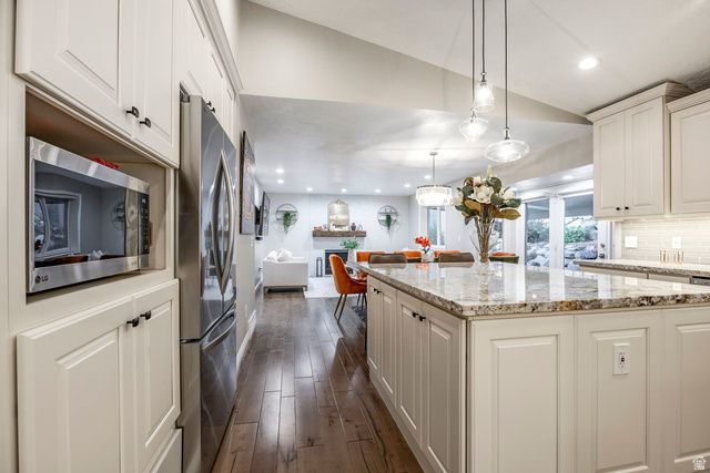 402 E ALICE MAE CIR, Farmington, UT 84025
