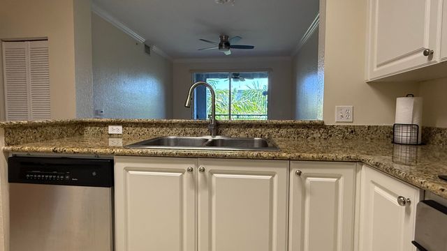 1690 Renaissance Commons Boulevard 1628, Boynton Beach, FL 33426