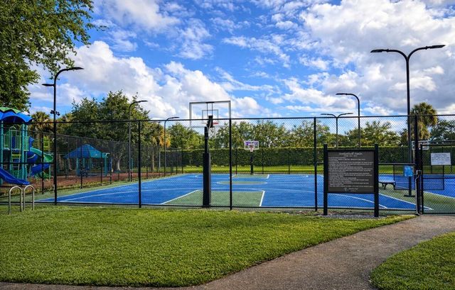 19486 Delaware Circle, Boca Raton, FL 33434