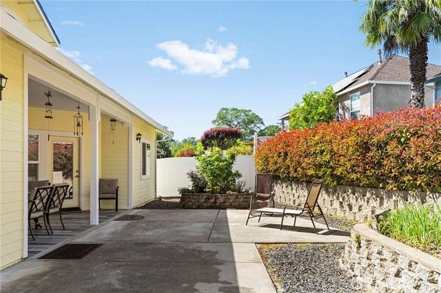 17 Pleasant Oak Lane, Oroville, CA 95966