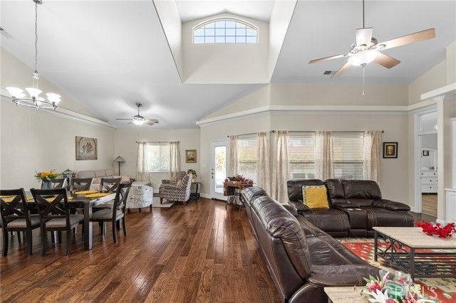 17 Pleasant Oak Lane, Oroville, CA 95966