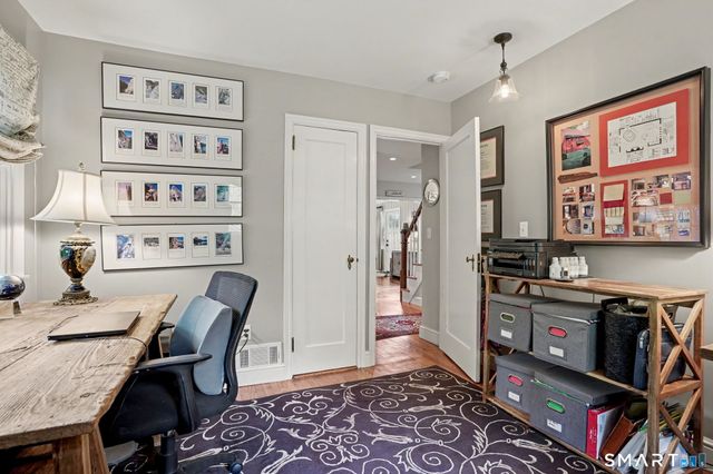 10 Snug Harbor Drive, Danbury, CT 06811