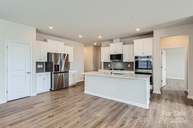 2133 Bowie Stone Court, Fort Mill, SC 29715
